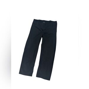 Athleta Black Activewear Capris In Women's Size S